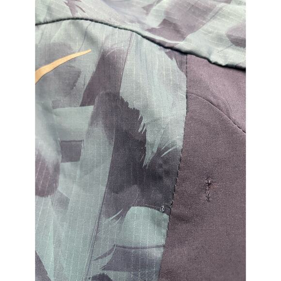 Nike Running Jacket Blue Print Size Medium Womens Windbreaker Hooded Zip Pockets - Picture 9 of 9